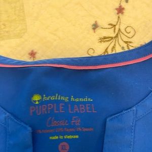 Gently worn scrubs, Healing Hands purple label XL   Non smoking home